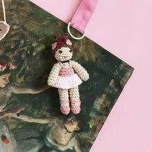 Load image into Gallery viewer, Crochet Keyring Degas Dancer