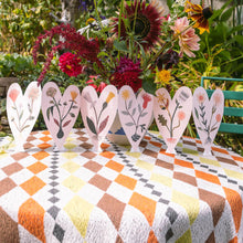 Load image into Gallery viewer, Greetings Card Heart Concertina