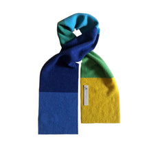 Load image into Gallery viewer, Scarf Wool Blue Green Block