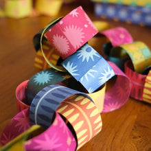 Load image into Gallery viewer, Paper Chain Kit Pink
