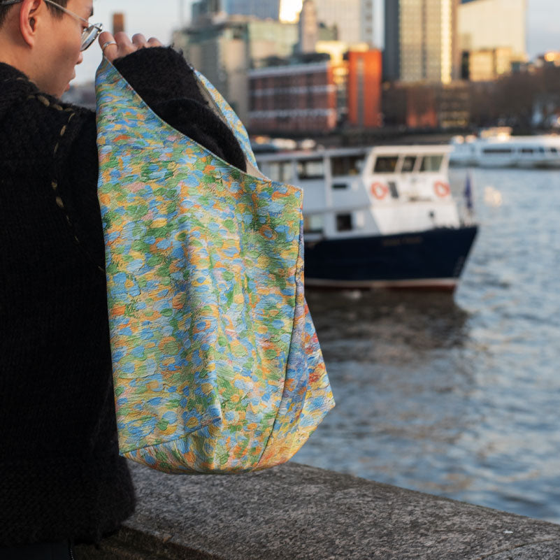 Slouch Bag Crops Seurat The Semaphores and the Cliff