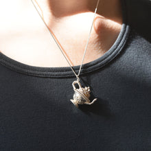 Load image into Gallery viewer, Silver chain necklace
