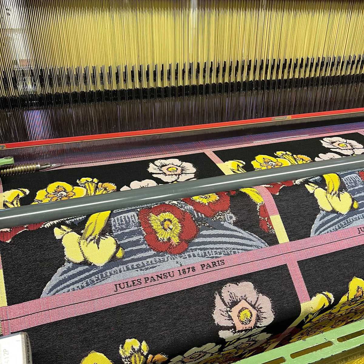 Cushion Cover Polyanthus Winifred Gill