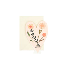 Load image into Gallery viewer, Greetings Card Heart Concertina
