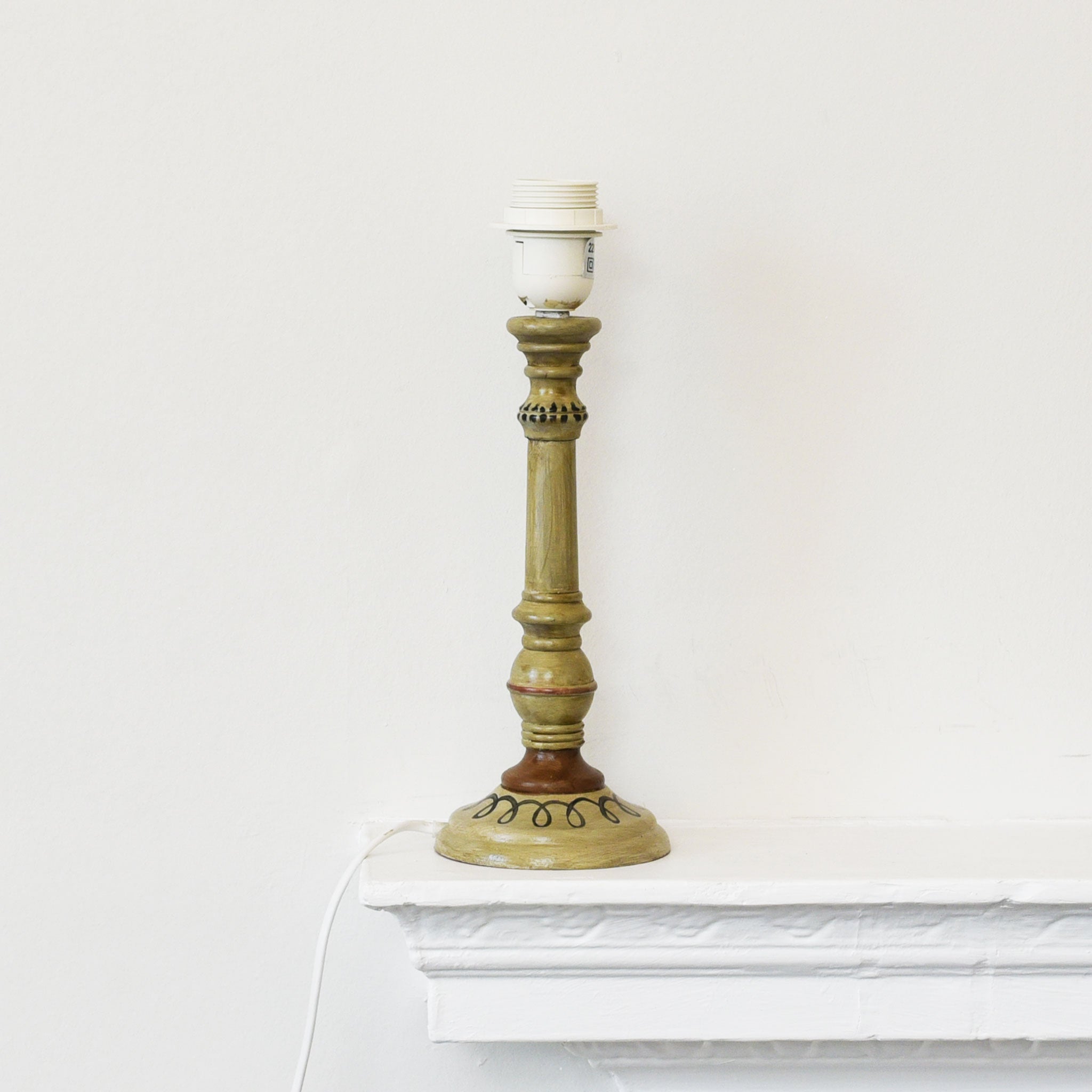 Hand Painted Table Lamp Stand Small